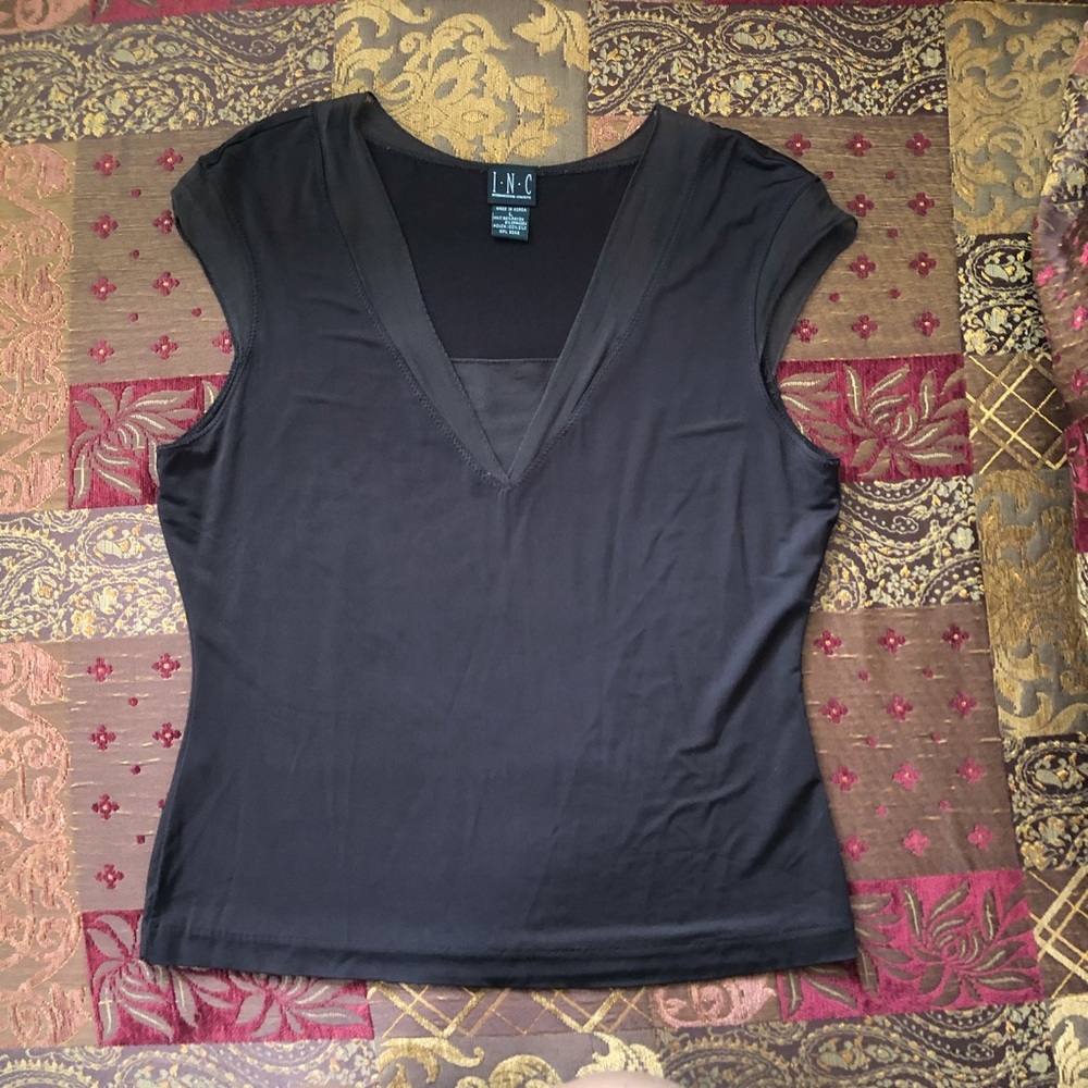 Short Sleeve top